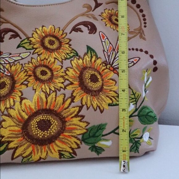 Shariff 1827 Designer Leather & Sunflower Embroidered Shoulder Bag - Picture 7 of 13
